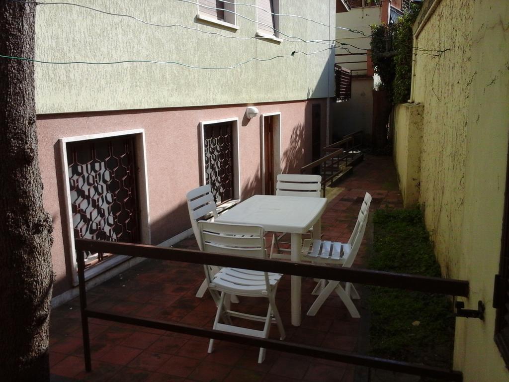 Appartamenti Torre Medicea Castiglioncello Oda fotoğraf
